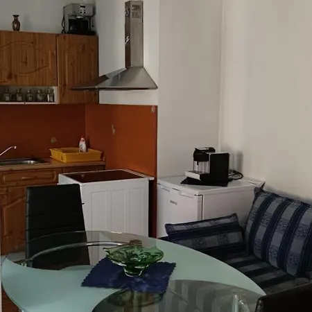 Apartman Hluboka Nad Vltavou Exterior photo